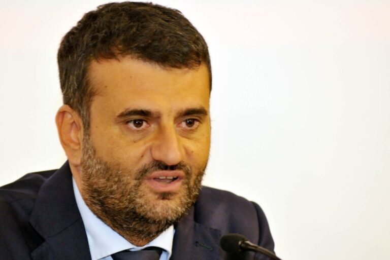 Bari, Decaro “Atto di legittima difesa nei confronti della città”