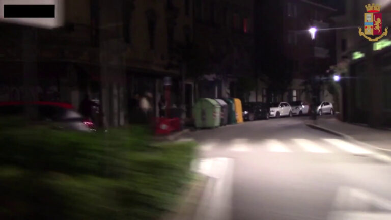 Rapinavano e aggredivano passanti, sette arresti nel veneziano