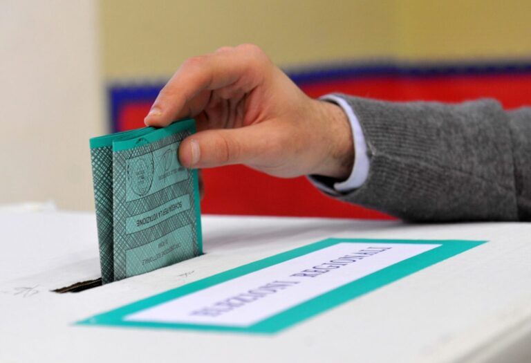 Basilicata al voto, urne aperte oggi e domani