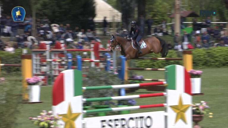 Equitazione, assegnati i titoli italiani di salto ostacoli