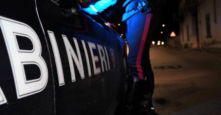 Santa Maria Capua Vetere, sei panetti di hashish nascosti in casa: arrestato 55enne