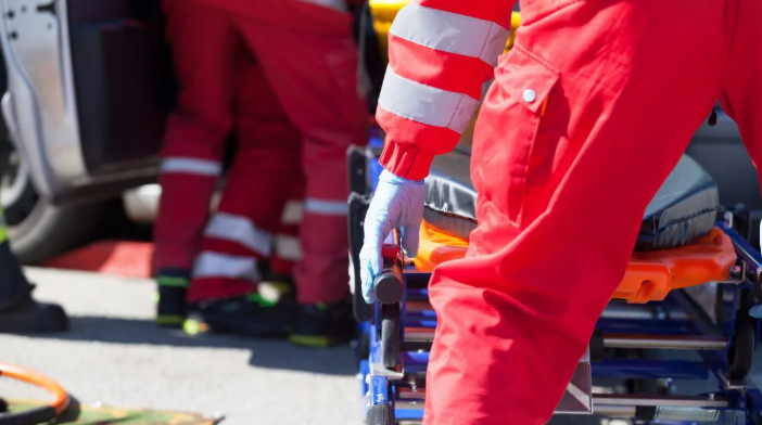 Mamma investe accidentalmente la figlia di 3 anni: morta la bimba